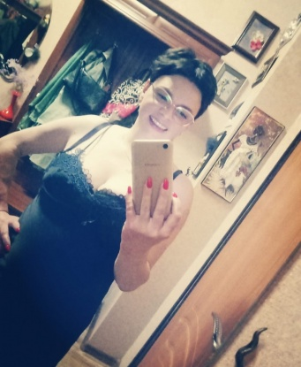 Опытная и страстная блондинка приглашает в гости для интимных встреч. Готова исполнить твои самые сокровенные желания. Позволь себе быть счастливым! 15544, 42 года